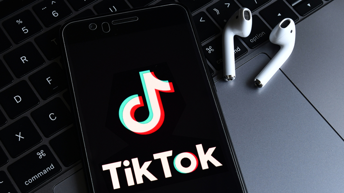 8 Tricks to Grow Fast on TikTok